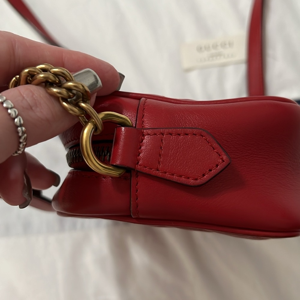 Gucci Red and Gold Marmont Matelasse Soft Leather Mini Shoulder
Bag - Picture 9 of 10